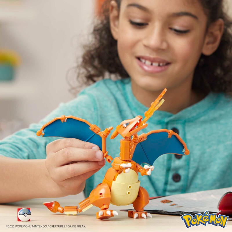Pokemon Charizard MEGA Construx
